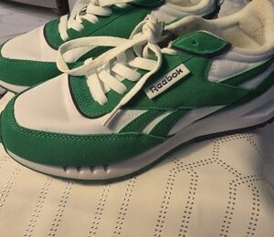 Reebok Classic Green and White Trainers